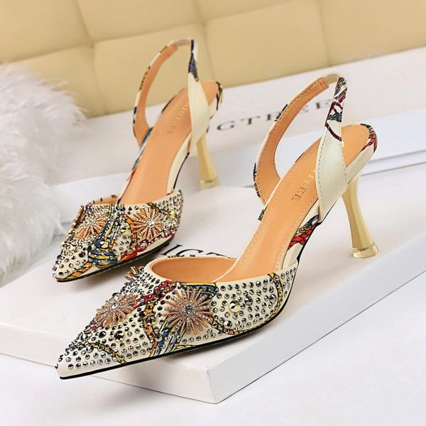 dress shoes european and american banquet women's high heel shallow mouth pointed metal rivet flower rhinestone trip sandals, Black
dress shoes european and american banquet women's high heel shallow mouth pointed metal rivet flower rhinestone trip sandals, Black