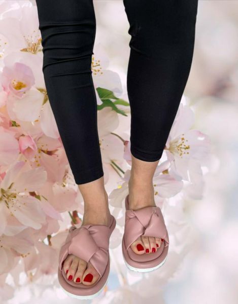 slippers 2021 summer season women 's powder comfort cross knot comfortable sole daily home street sea elegant lining pu, Black
slippers 2021 summer season women 's powder comfort cross knot comfortable sole daily home street sea elegant lining pu, Black