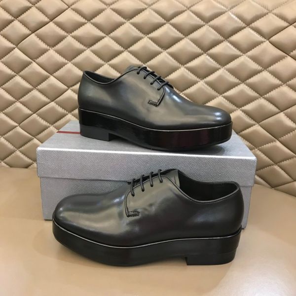 casual men's shoes designer comfortable leather brand low-heel wedding party luxury men's shoes size 38-45, Red;white
casual men's shoes designer comfortable leather brand low-heel wedding party luxury men's shoes size 38-45, Red;white