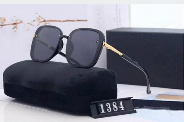 2020 new summer fashion vintage sunglasses women brand designers womens sunglasses ladies sun glasses with cases no box, White;black
2020 new summer fashion vintage sunglasses women brand designers womens sunglasses ladies sun glasses with cases no box, White;black