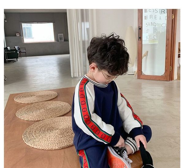 spring autumn designer boys clothing set sweatshirt pants suit children brand cotton hoodies kids girl clothes set tracksuits, White
spring autumn designer boys clothing set sweatshirt pants suit children brand cotton hoodies kids girl clothes set tracksuits, White