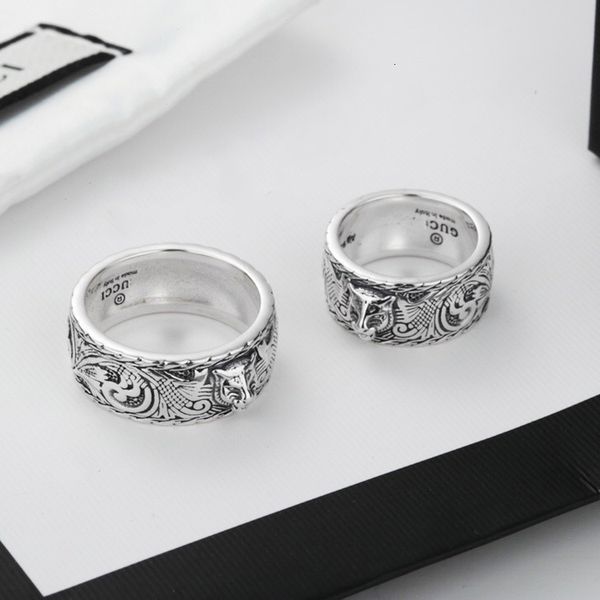 ring gujia double g tiger head 925 silver fashion brand relief pattern men and women lovers same letter pair
ring gujia double g tiger head 925 silver fashion brand relief pattern men and women lovers same letter pair