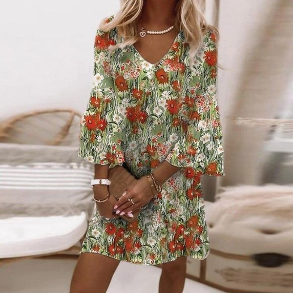 casual dresses autumn flared sleeves mini lady office a line dress 3/4 sleeve women v neck floral print pattern, Black;gray
casual dresses autumn flared sleeves mini lady office a line dress 3/4 sleeve women v neck floral print pattern, Black;gray