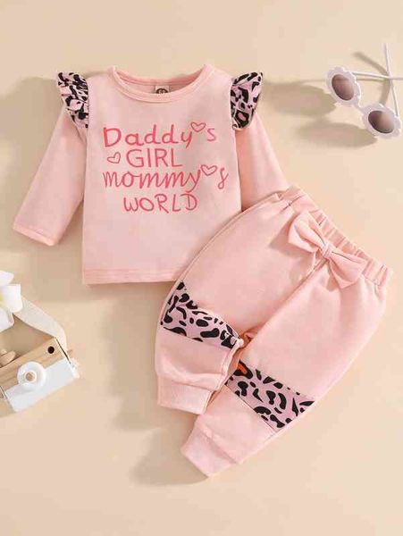 baby slogan graphic ruffle trim tee & leopard panel bow front sweatpants she, Blue
baby slogan graphic ruffle trim tee & leopard panel bow front sweatpants she, Blue