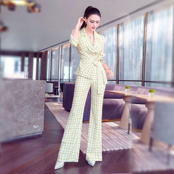 women's two piece pants casual plaid trouser suits female notched long sleeve blazer high waist flare loose set woman 2 pieces, White
women's two piece pants casual plaid trouser suits female notched long sleeve blazer high waist flare loose set woman 2 pieces, White