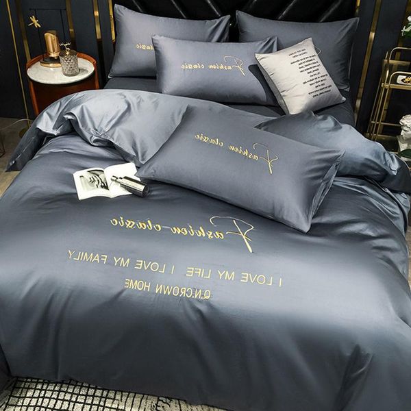 bedding sets embroidery home textile four-piece simple satin bed sheet quilt cover pillowcase three-piece dormitory single
bedding sets embroidery home textile four-piece simple satin bed sheet quilt cover pillowcase three-piece dormitory single