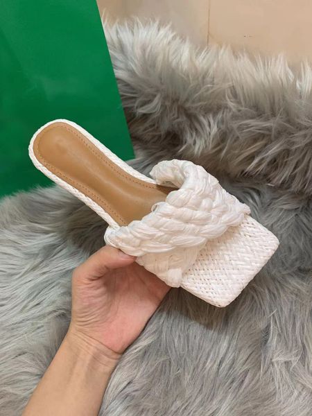 2021 luxury designer women sandals stretch sandal intrecciato woven square toe muller shoes twisted strap leather sole ladies summer fashion, Black
2021 luxury designer women sandals stretch sandal intrecciato woven square toe muller shoes twisted strap leather sole ladies summer fashion, Black