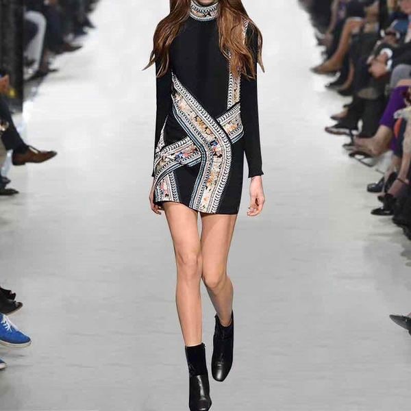 casual dresses fashion runway design dress women's abstract printed bodycon long sleeve vintage slim short, Black;gray
casual dresses fashion runway design dress women's abstract printed bodycon long sleeve vintage slim short, Black;gray