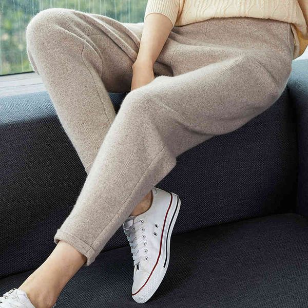 capris women 2021 autumn and winter soft comfortable high-waist 100% cashmere knitted pants female elastic thicken pa, Black;white
capris women 2021 autumn and winter soft comfortable high-waist 100% cashmere knitted pants female elastic thicken pa, Black;white