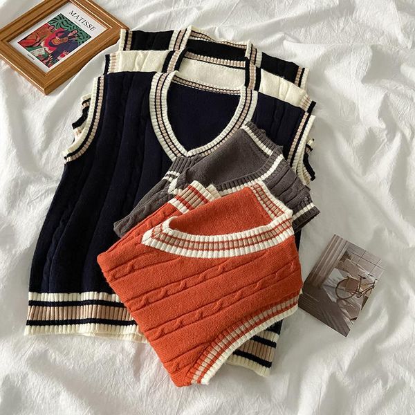 women's vests student contrast color v-neck vest female early autumn japanese college style sleeveless knitwear outer wear clothes ins, Black;white
women's vests student contrast color v-neck vest female early autumn japanese college style sleeveless knitwear outer wear clothes ins, Black;white