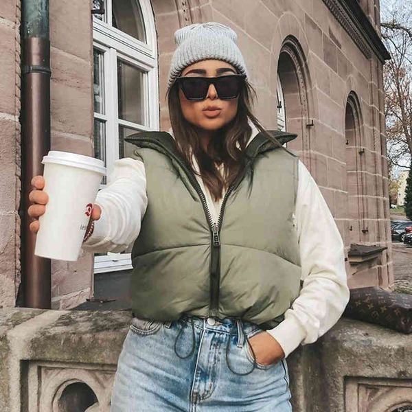 zxqj vintage women short down vest coats 2021 spring fashion ladies light weight waistcoat jackets streetwear female chic girls, Black;white
zxqj vintage women short down vest coats 2021 spring fashion ladies light weight waistcoat jackets streetwear female chic girls, Black;white