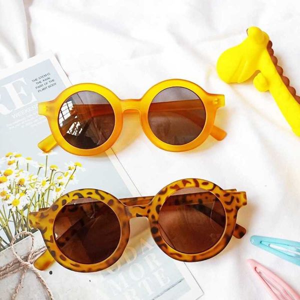 fashion sunglasses for boys and girls, children's small round frame sunglasses, lovely shooting decorative glasses, Blue
fashion sunglasses for boys and girls, children's small round frame sunglasses, lovely shooting decorative glasses, Blue