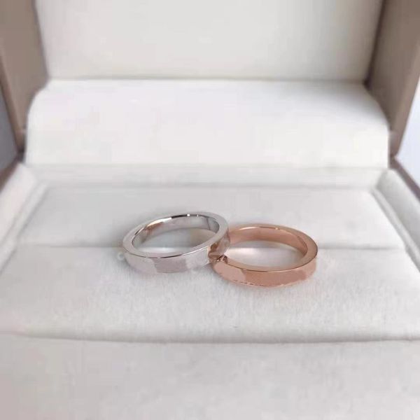 classic 2021 style diamond ring for men and women couples t family luxury jewelry with exquisite packaging gift box227w, Silver
classic 2021 style diamond ring for men and women couples t family luxury jewelry with exquisite packaging gift box227w, Silver