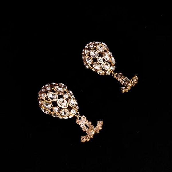 diamants legers medusa earring luxury studs anti allergy silver needle women earrings jewelry customization designer retro 18252g, Golden;silver
diamants legers medusa earring luxury studs anti allergy silver needle women earrings jewelry customization designer retro 18252g, Golden;silver