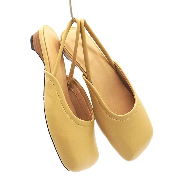 sandals woman insole leather back strap shoes comfortable muller low heel korean style summer fairy square head flat lady sandal, Black
sandals woman insole leather back strap shoes comfortable muller low heel korean style summer fairy square head flat lady sandal, Black