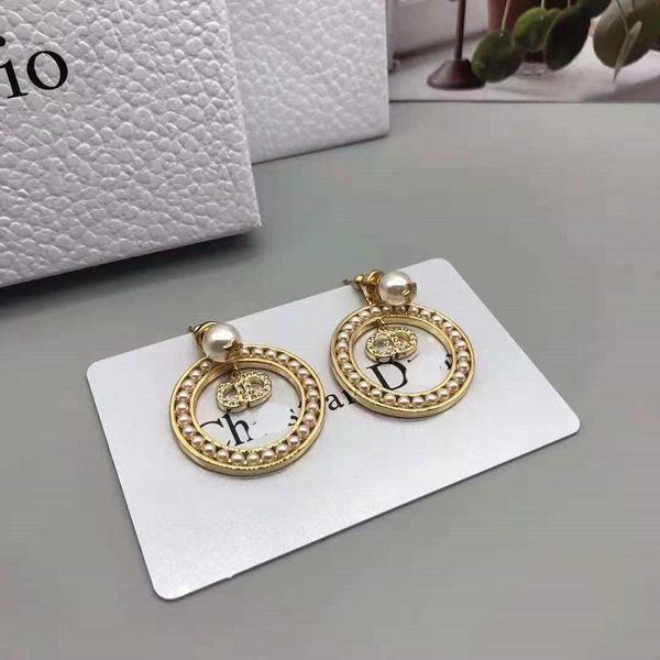 special offer 2021 luxury designer jewelry five pointed star pearl rhinestone earrings 2021 brass 925 silver needle
special offer 2021 luxury designer jewelry five pointed star pearl rhinestone earrings 2021 brass 925 silver needle