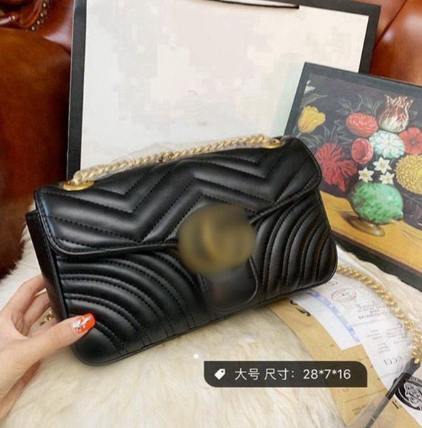 2021 the designers soft leather women handbag capacity tote bags fashion makeup luxurys brang logo bag -l2259, Red;black
2021 the designers soft leather women handbag capacity tote bags fashion makeup luxurys brang logo bag -l2259, Red;black
