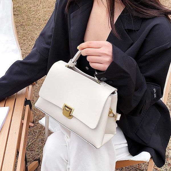 evening bags 2021 fashion high-quality pu leather women's designer handbag luxury shoulder crossbody bag sac femme
evening bags 2021 fashion high-quality pu leather women's designer handbag luxury shoulder crossbody bag sac femme