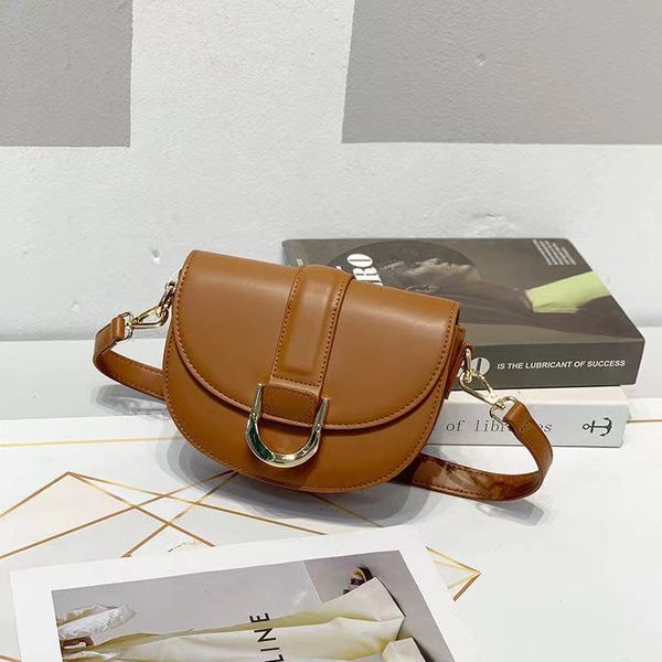 The new design restoring ancient ways contracted 2021 semicircle type saddle bag purse handbag shoulder bag
The new design restoring ancient ways contracted 2021 semicircle type saddle bag purse handbag shoulder bag