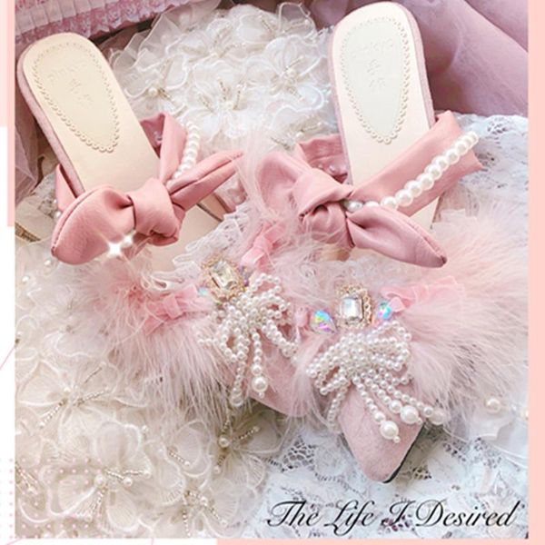 slippers handmade pointed sandals baotou female shallow mouth pink peach red autumn and winter 2021, Black
slippers handmade pointed sandals baotou female shallow mouth pink peach red autumn and winter 2021, Black