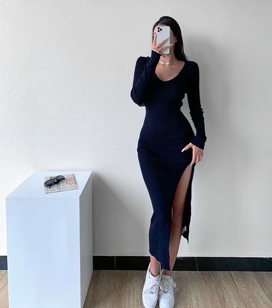 casual dresses knitted dress female autumn and winter v-neck long-sleeved stretch tight-fitting hip with slits ins fashion, Black;gray
casual dresses knitted dress female autumn and winter v-neck long-sleeved stretch tight-fitting hip with slits ins fashion, Black;gray