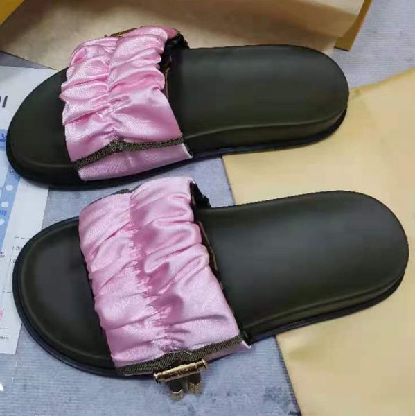 designer women vertigo satin sandals 2022 new style for early spring vacation luxury wide strap flat slippers size 35-41, Black
designer women vertigo satin sandals 2022 new style for early spring vacation luxury wide strap flat slippers size 35-41, Black