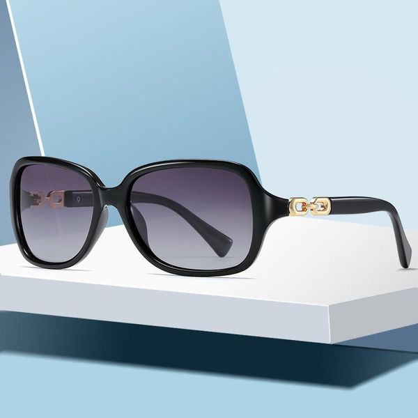 sunglasses 2021 personalized retro glasses men female brand designer outdoor sports dishing driving uv400, White;black
sunglasses 2021 personalized retro glasses men female brand designer outdoor sports dishing driving uv400, White;black
