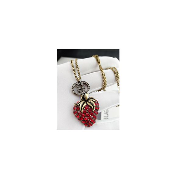 luxury jewelry wind double strawberry crystal necklace women's sweater chain, Silver
luxury jewelry wind double strawberry crystal necklace women's sweater chain, Silver
