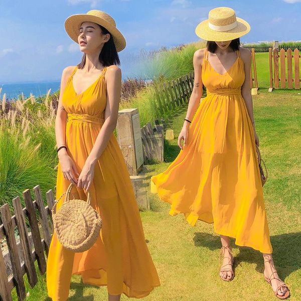 yellow beach dress women's summer vacation sling back skirt cover up swimwear, White;black
yellow beach dress women's summer vacation sling back skirt cover up swimwear, White;black