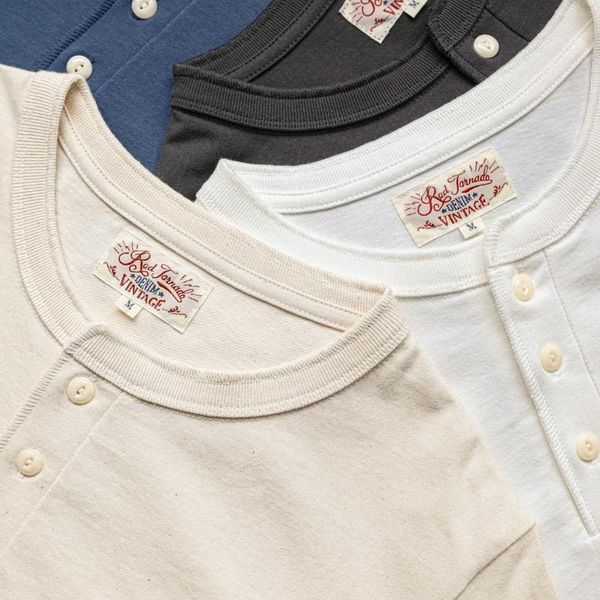 men's t-shirts red long sleeved henley shirts autumn men ribbed cuffs basic cotton, White;black 
men's t-shirts red long sleeved henley shirts autumn men ribbed cuffs basic cotton, White;black