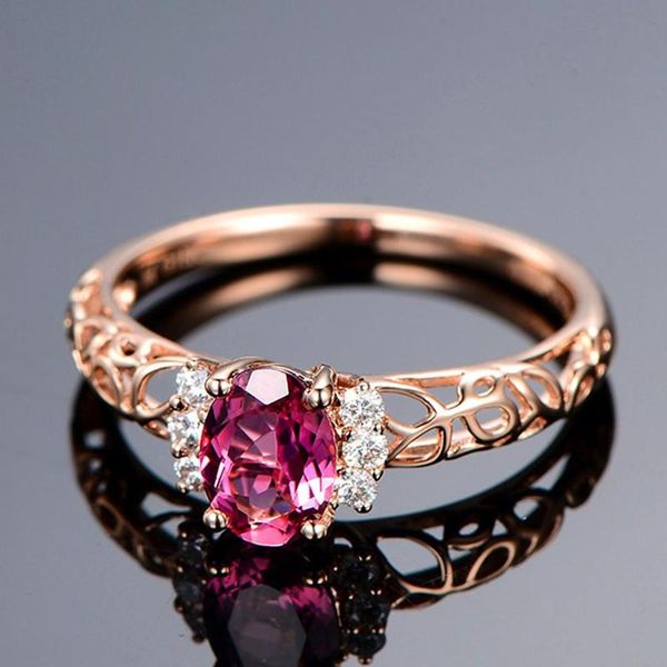 cluster rings vintage carving ruby gemstones red crystal zircon diamonds for women rose gold color anillo jewelry bague bijoux gift 2021, Golden;silver
cluster rings vintage carving ruby gemstones red crystal zircon diamonds for women rose gold color anillo jewelry bague bijoux gift 2021, Golden;silver