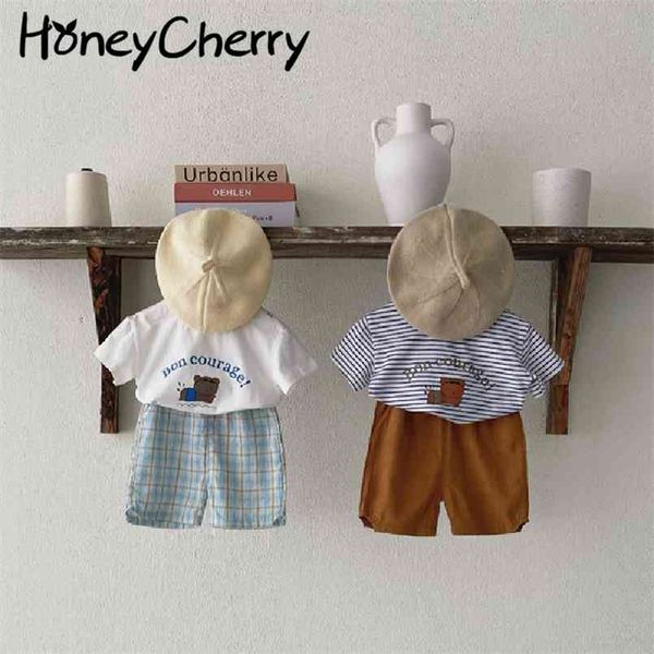 summer baby cartoon short sleeve t-shirt+ leisure shorts two suits kids fashion clothes boy set 210702, White
summer baby cartoon short sleeve t-shirt+ leisure shorts two suits kids fashion clothes boy set 210702, White