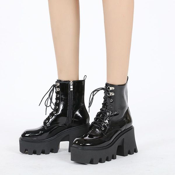boots womens ankle platform block high heel punk lace up patent leather shoes motorcycle black british styles retro 2021
boots womens ankle platform block high heel punk lace up patent leather shoes motorcycle black british styles retro 2021