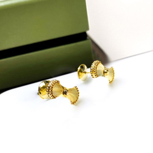 womens charm earrings fashion stud earings clover copper elegant for woman classic 3 color accessories with jewelry pouches pochette bijoux, Golden
womens charm earrings fashion stud earings clover copper elegant for woman classic 3 color accessories with jewelry pouches pochette bijoux, Golden