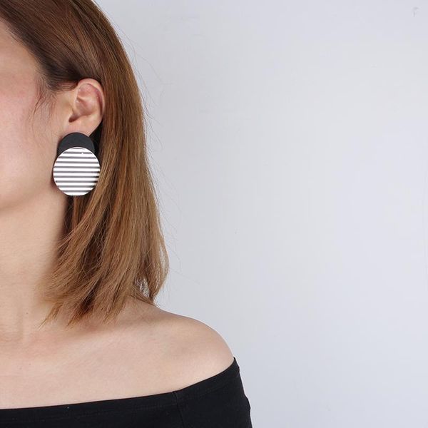 dangle & chandelier yd&ydbz stripe big round stud earrings women harajuku gothic statement earring punk style strange ear jewelry accessorie, Silver
dangle & chandelier yd&ydbz stripe big round stud earrings women harajuku gothic statement earring punk style strange ear jewelry accessorie, Silver
