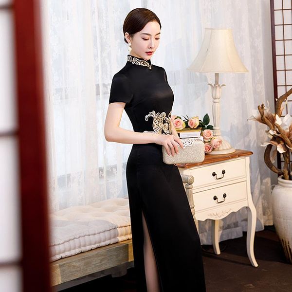 black slim long cheongsam women exquisite appliques trim vintage oriental qipao elegant satin traditional chinese dress ethnic clothing, Red
black slim long cheongsam women exquisite appliques trim vintage oriental qipao elegant satin traditional chinese dress ethnic clothing, Red