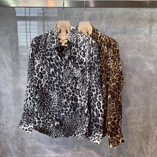 men's casual shirts 2021 spring summer men long sleeve lapel shirt blouse loose male fashion leopard print camisa a175, White;black
men's casual shirts 2021 spring summer men long sleeve lapel shirt blouse loose male fashion leopard print camisa a175, White;black