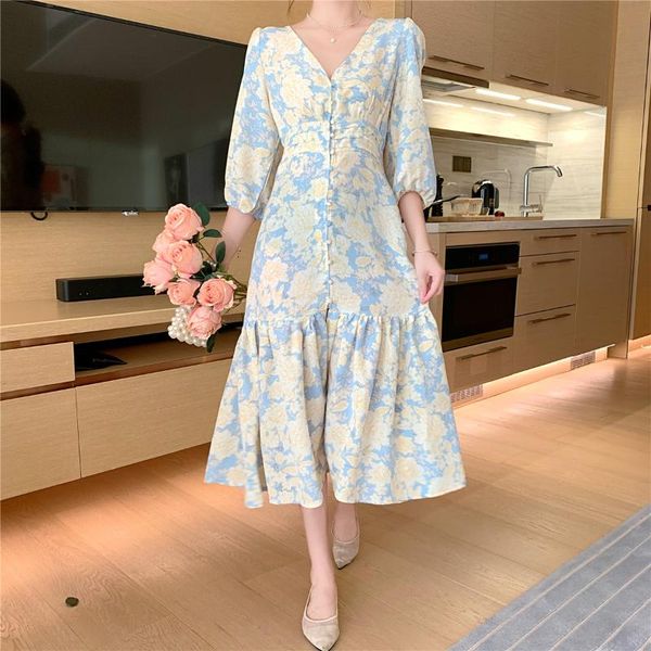 casual dresses 2021 autumn chiffon women dress floral printed deep v-neck lantern sleeve split bodycon elegant korean robe femme, Black;gray
casual dresses 2021 autumn chiffon women dress floral printed deep v-neck lantern sleeve split bodycon elegant korean robe femme, Black;gray