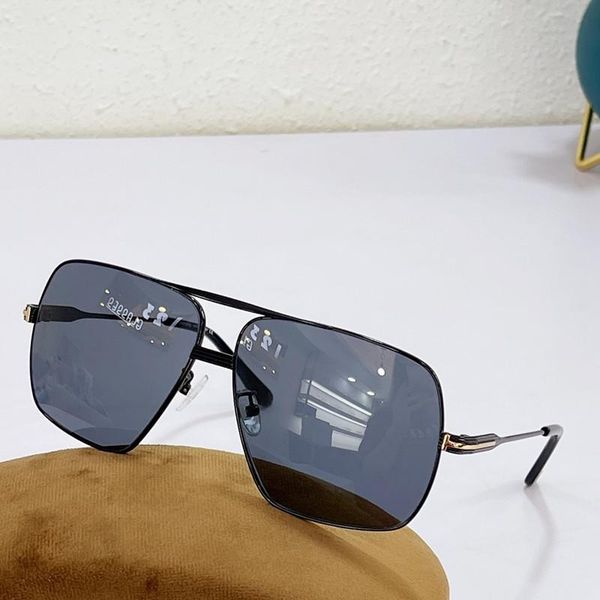 sunglasses fashion brand goggle ft0734 men women tom half frame retro classical polarized ford with original box, White;black
sunglasses fashion brand goggle ft0734 men women tom half frame retro classical polarized ford with original box, White;black
