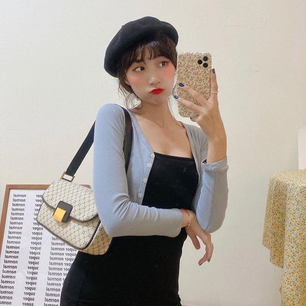 uette bag leather light women for female elegant vintage folds handbag retro hobos single shoulder purse
uette bag leather light women for female elegant vintage folds handbag retro hobos single shoulder purse