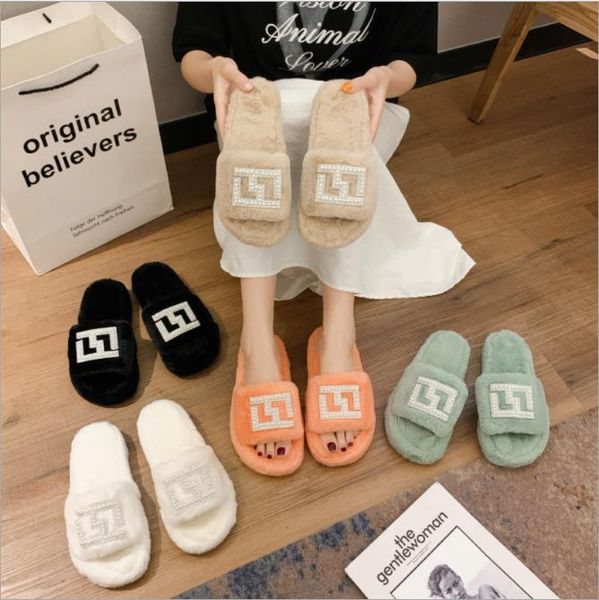 luxury designer slippers furry slides winter warm wool slide women shoes, Black 
luxury designer slippers furry slides winter warm wool slide women shoes, Black