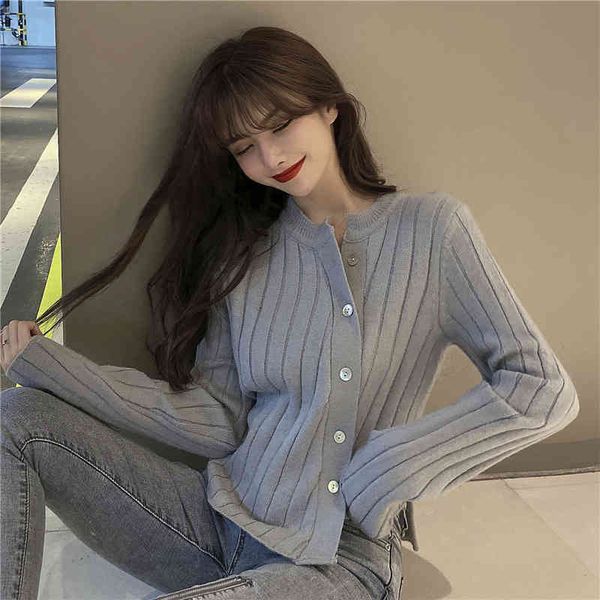 autumn and winter sweater ladies slim long-sleeved knit all-match round neck solid color single-breasted jacket 210412, White;black
autumn and winter sweater ladies slim long-sleeved knit all-match round neck solid color single-breasted jacket 210412, White;black