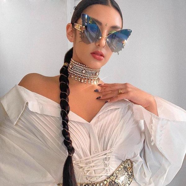 sunglasses 2021 fashion women personalized butterfly metal frame eyeglasses men colorful glasses internet celebrity recommend, White;black
sunglasses 2021 fashion women personalized butterfly metal frame eyeglasses men colorful glasses internet celebrity recommend, White;black