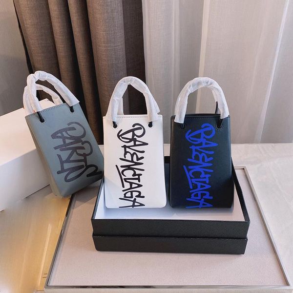 evening bags 2021 female pure leather letter mobile phone bag shoulder messenger mini shopping women purse and handbags sac a main
evening bags 2021 female pure leather letter mobile phone bag shoulder messenger mini shopping women purse and handbags sac a main