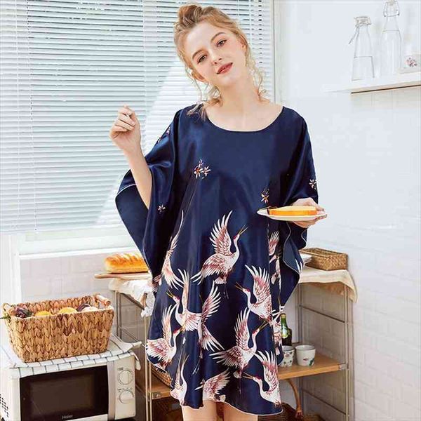 plus size faux silk bath robe women rayon night gown round collar nightgown ladies summer home wear nightwear pijama mujer, Black;red
plus size faux silk bath robe women rayon night gown round collar nightgown ladies summer home wear nightwear pijama mujer, Black;red