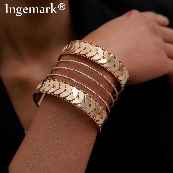 vintage hollow wide cuff bracelet bangles for women men gypsy new alloy open snake big male female bangle fashion jewelry 2020 q0719, Black
vintage hollow wide cuff bracelet bangles for women men gypsy new alloy open snake big male female bangle fashion jewelry 2020 q0719, Black