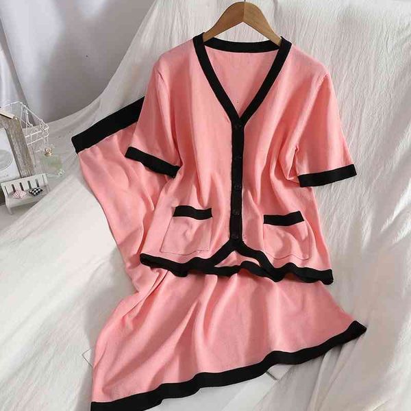 two piece dress korean casual loose 2 set women knitted cardigan sweater + skirt suits fashion single breasted skirts x998, White
two piece dress korean casual loose 2 set women knitted cardigan sweater + skirt suits fashion single breasted skirts x998, White