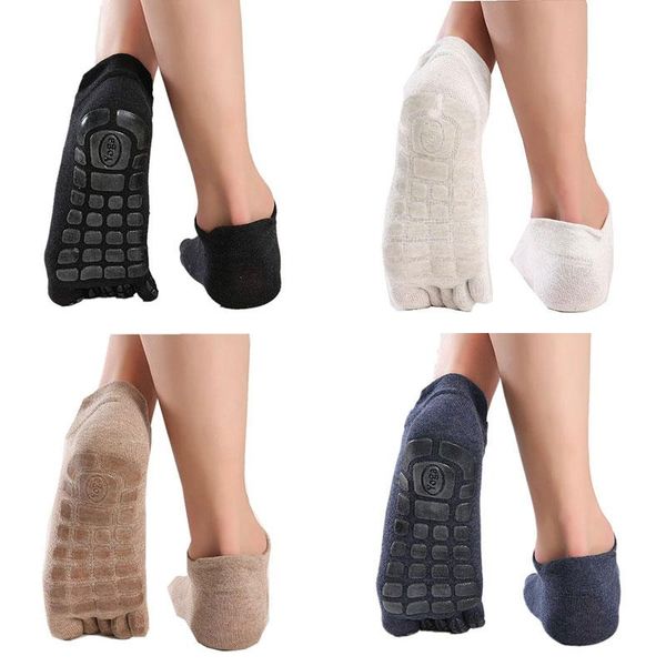 men's socks men cotton yoga five-finger non-slip indoor floor socks fitness winter low calf slipper warm five fingers tube toe, Black
men's socks men cotton yoga five-finger non-slip indoor floor socks fitness winter low calf slipper warm five fingers tube toe, Black