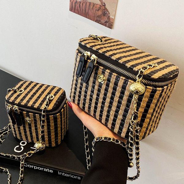 evening bags woman weave square crossbody bag 2021 winter high-quality pu leather women clutch purse chain box shoulder messenger
evening bags woman weave square crossbody bag 2021 winter high-quality pu leather women clutch purse chain box shoulder messenger