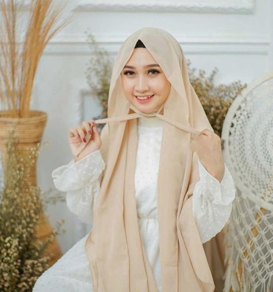 scarves bubble chiffon with rope convenient women's hijab wrap solid color muslim hijabs scarf turbanet headscarf, Blue;gray
scarves bubble chiffon with rope convenient women's hijab wrap solid color muslim hijabs scarf turbanet headscarf, Blue;gray
